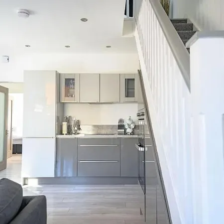 No 1 Kinvara House Ferienhaus *