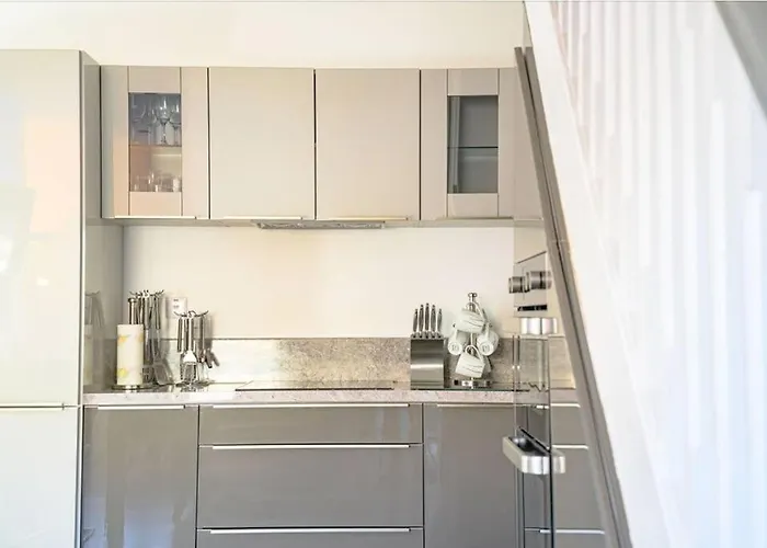 No 1 Kinvara House *